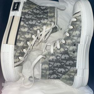 Dior oblique sneakers sz 40